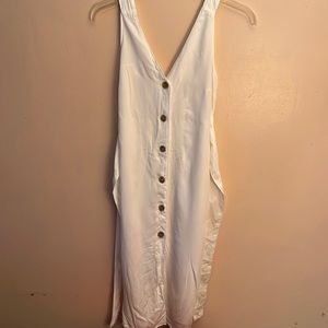 Woman’s white long dress size Small
